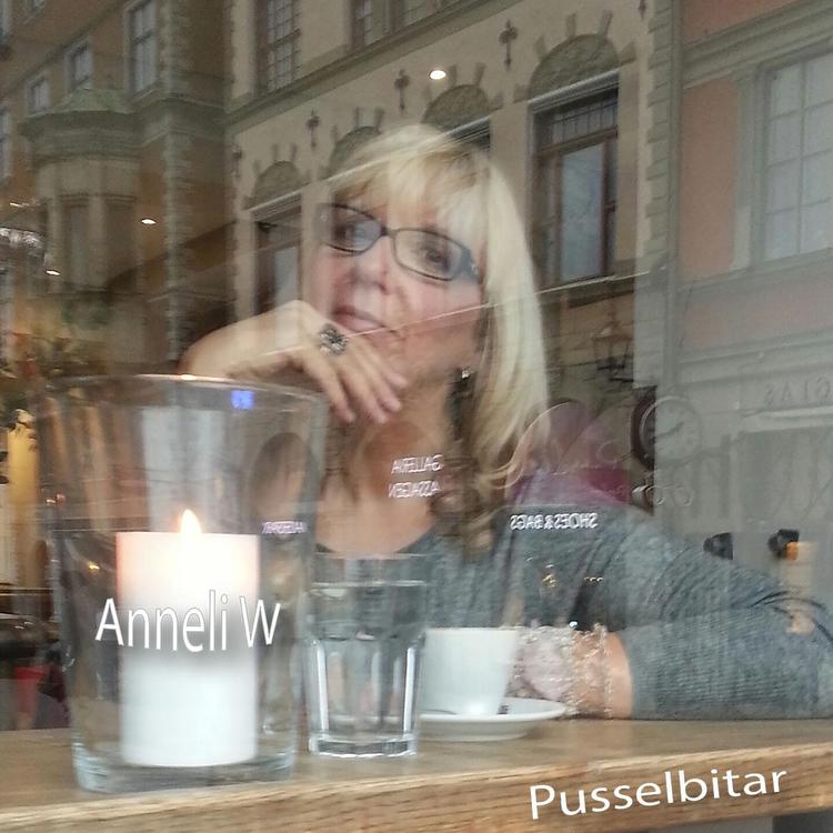 Anneli W's avatar image