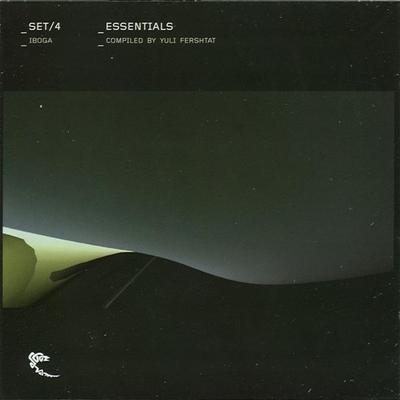 Set/4 Essentials's cover