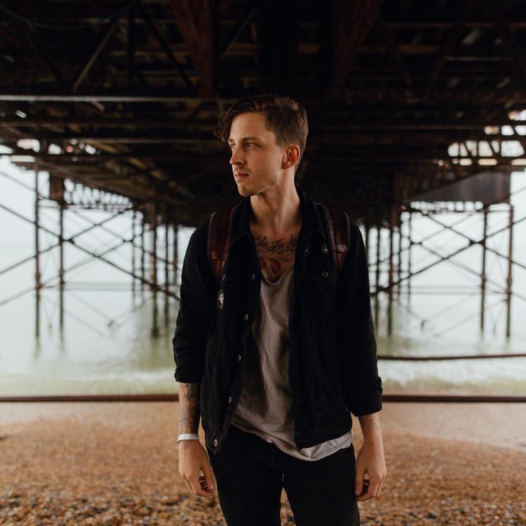 Ekali's avatar image