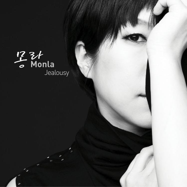 Monla's avatar image