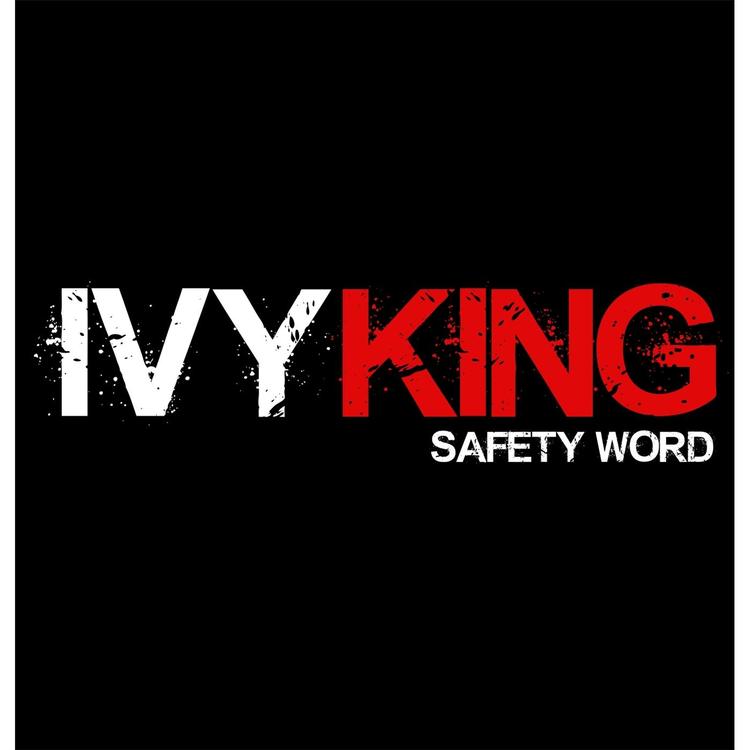 IVY KING's avatar image