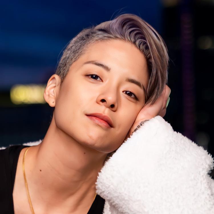 Amber J. Liu's avatar image