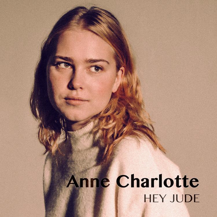 Anne Charlotte's avatar image