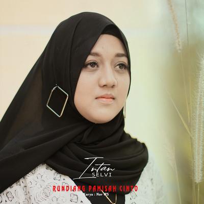 Intan Selvi's cover