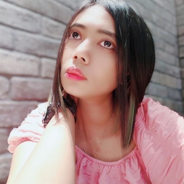 Yuni Rahayu's avatar image