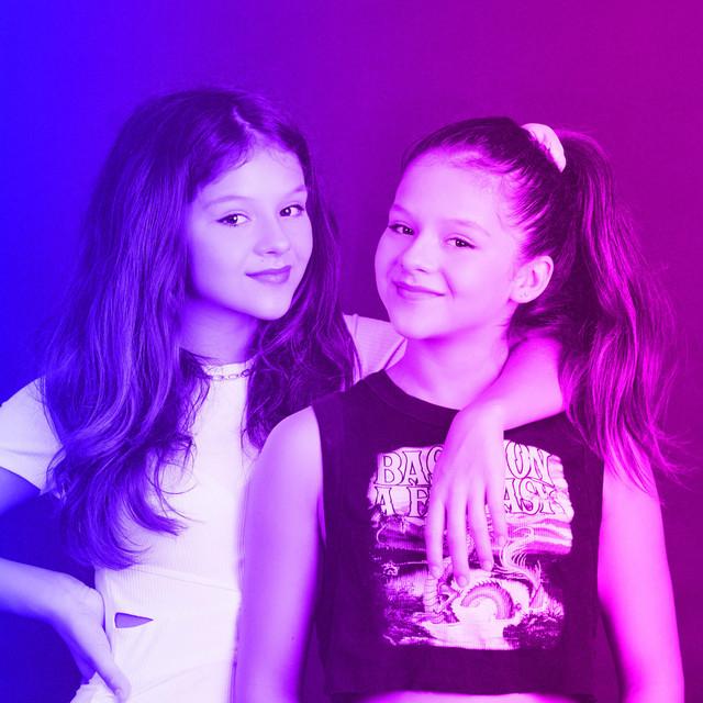 Karina y Marina's avatar image