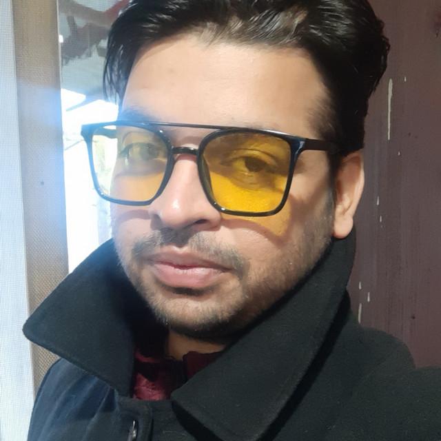 Devrath Sharma's avatar image