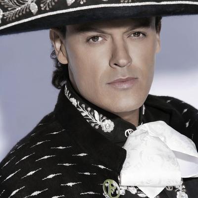 Pedro Fernandez's cover