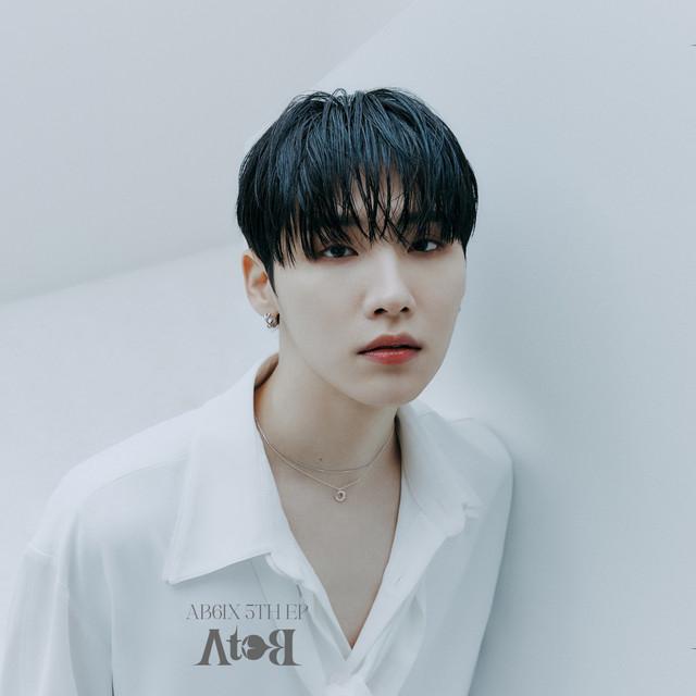 JEON WOONG's avatar image