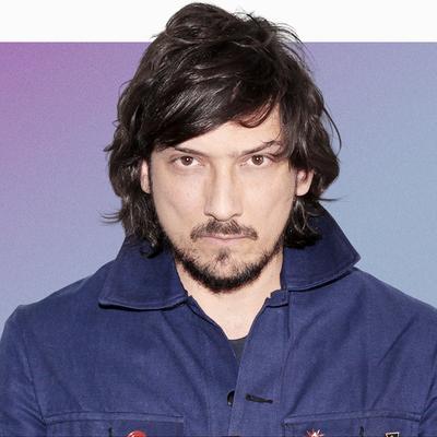 León Larregui's cover