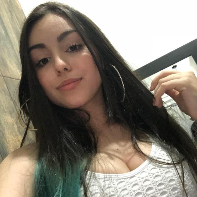 Bella Angel's avatar image