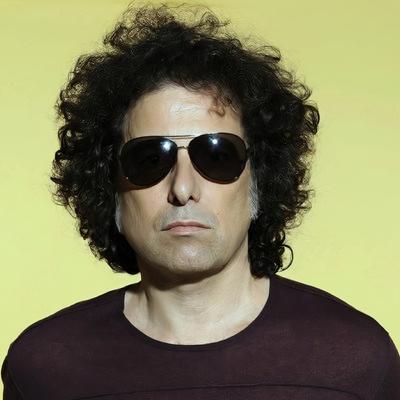 Andrés Calamaro's cover