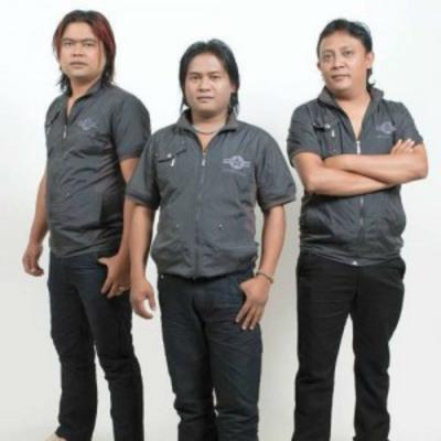 Tangis Parjalang Mago By Century Trio's cover