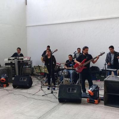 Grupo La Fuerza's cover