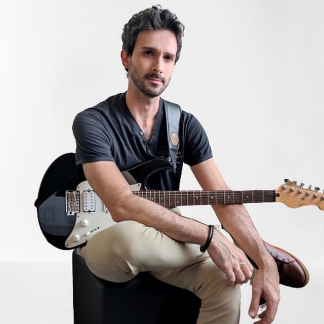 Gabriel Esteves's avatar image