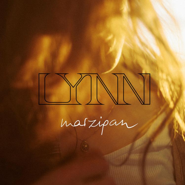 LYNN's avatar image