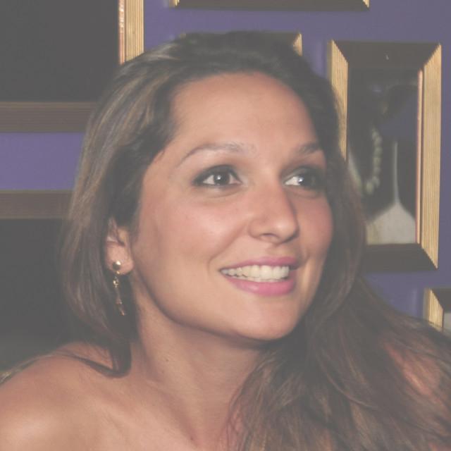 Clara Mendes's avatar image