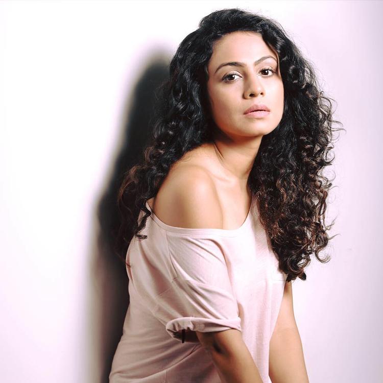 Manasi Parekh's avatar image