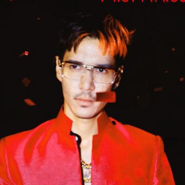 P-Hot's avatar image