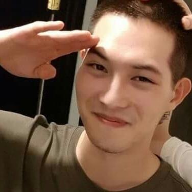 Lee Jong Hyun's avatar image