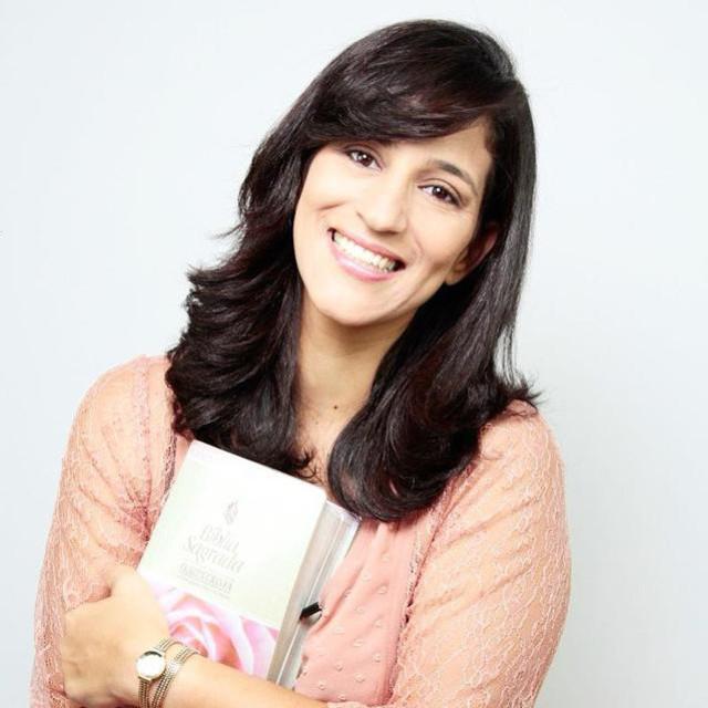 Amara Barros's avatar image