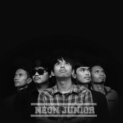 Neon Junior's cover