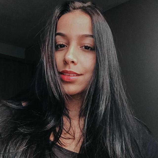 Vanessa Nogueira's avatar image