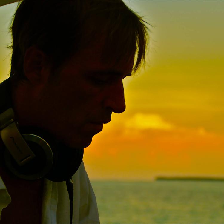 Sven van Hees's avatar image