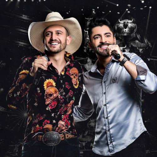 Pedro Sanchez e Thiago en Apple Music