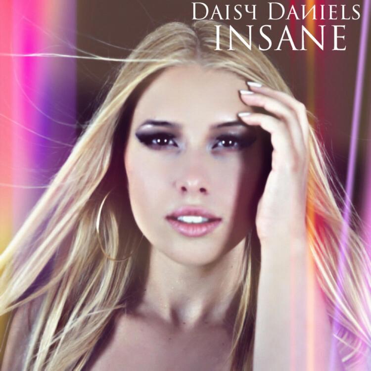 Daisy Daniels's avatar image