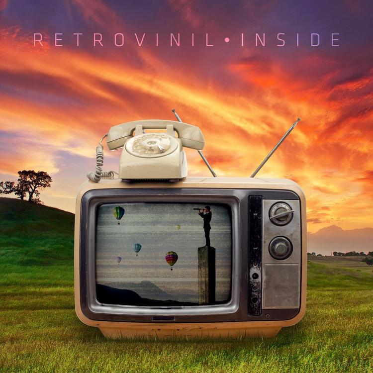 Retrovinil's avatar image