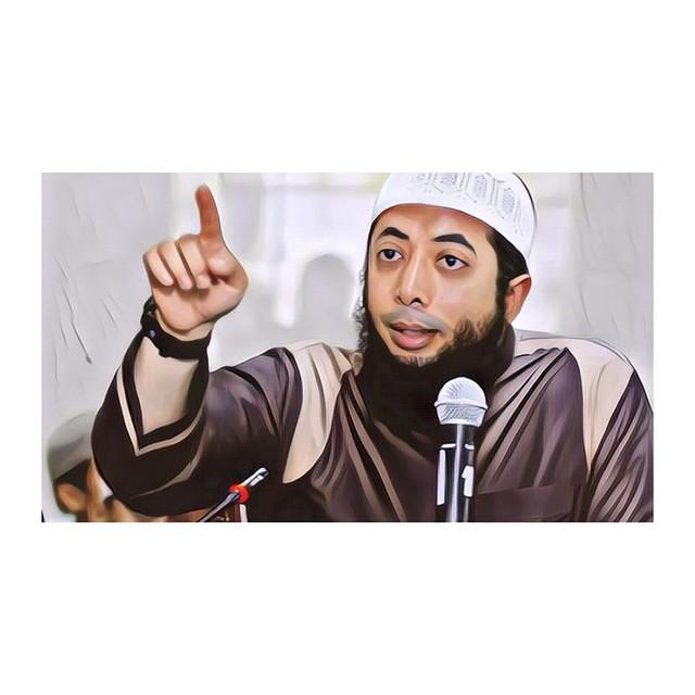 DR Khalid Basalamah MA's avatar image