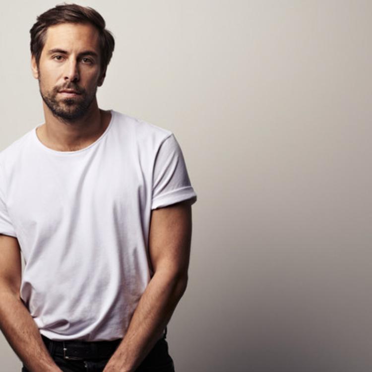 Max Giesinger's avatar image