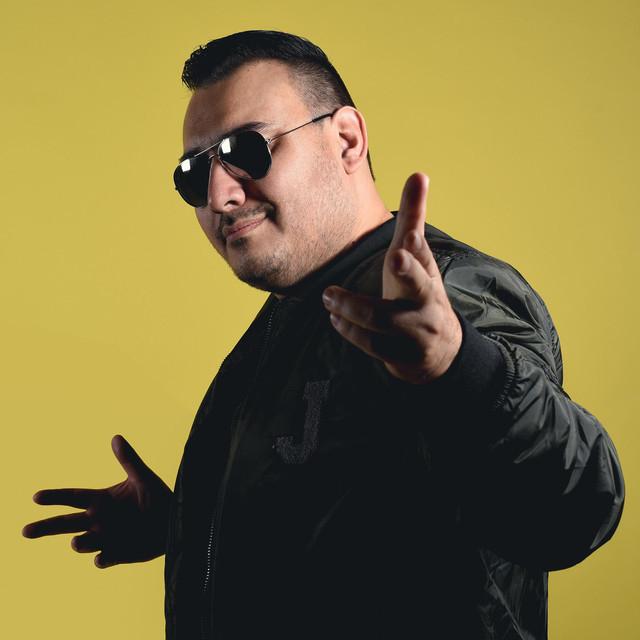 THE-DJ B's avatar image