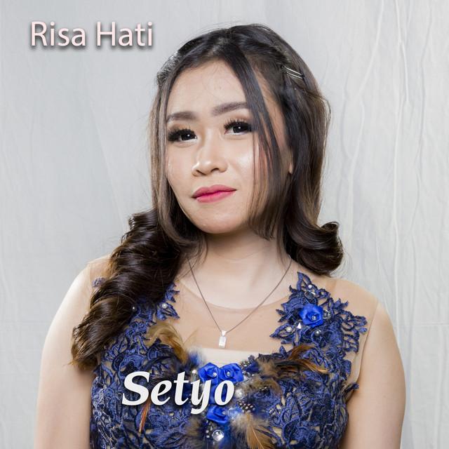 Risa Hati's avatar image