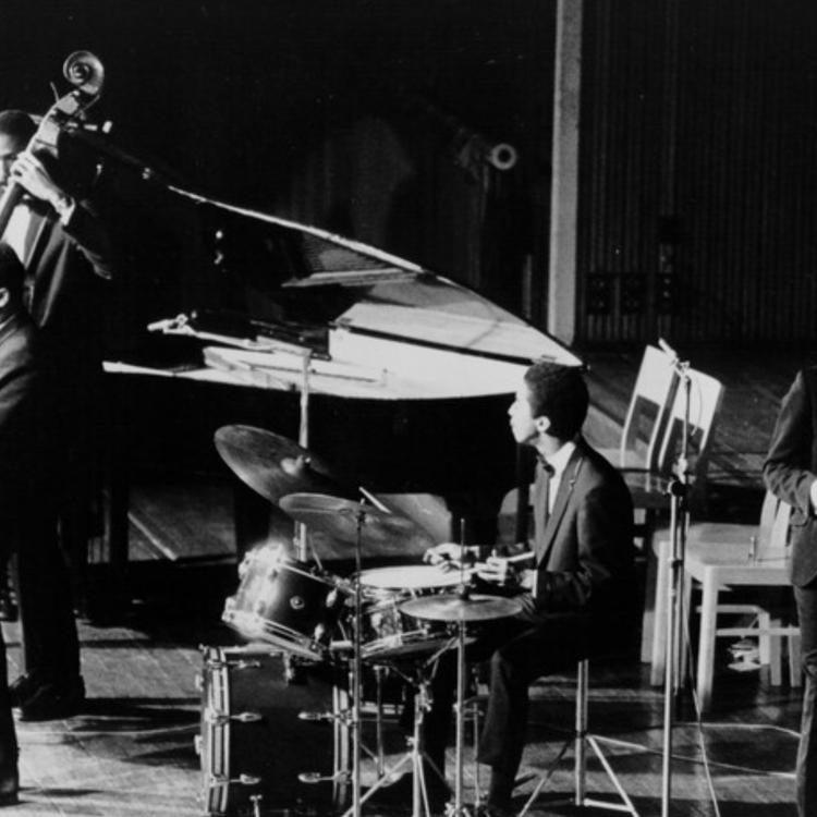 Miles Davis Quintet's avatar image