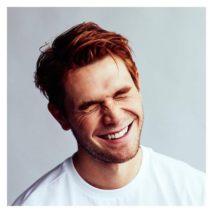 KJ Apa's avatar image