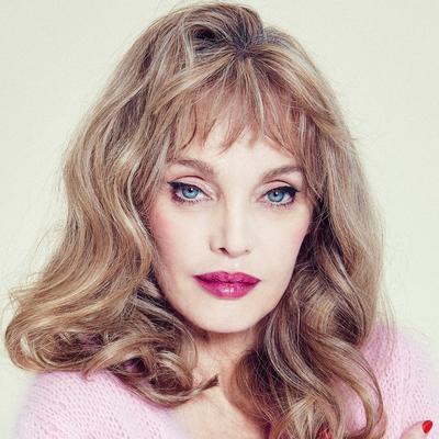 Arielle Dombasle's cover