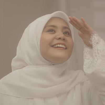 Najwa Latif's cover