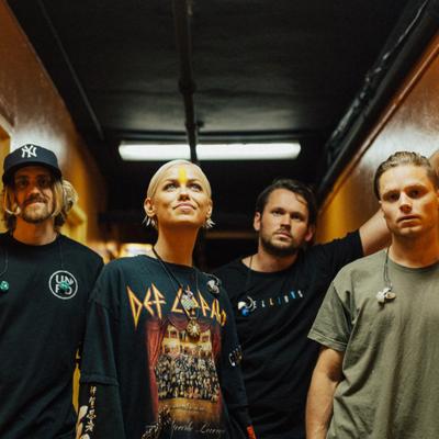 Tonight Alive's cover