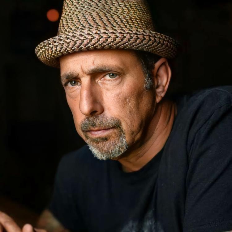 Rich Vos's avatar image