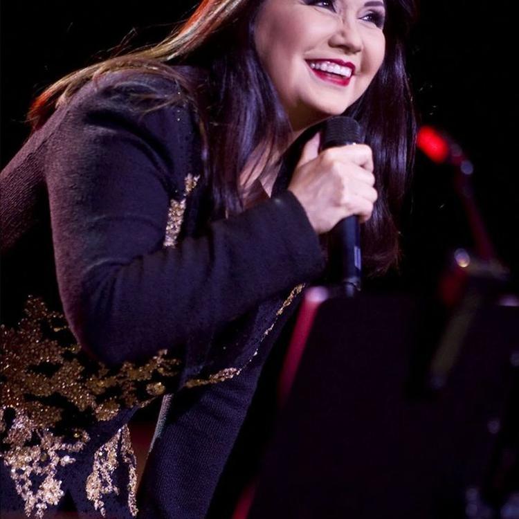 Ana Gabriel's avatar image