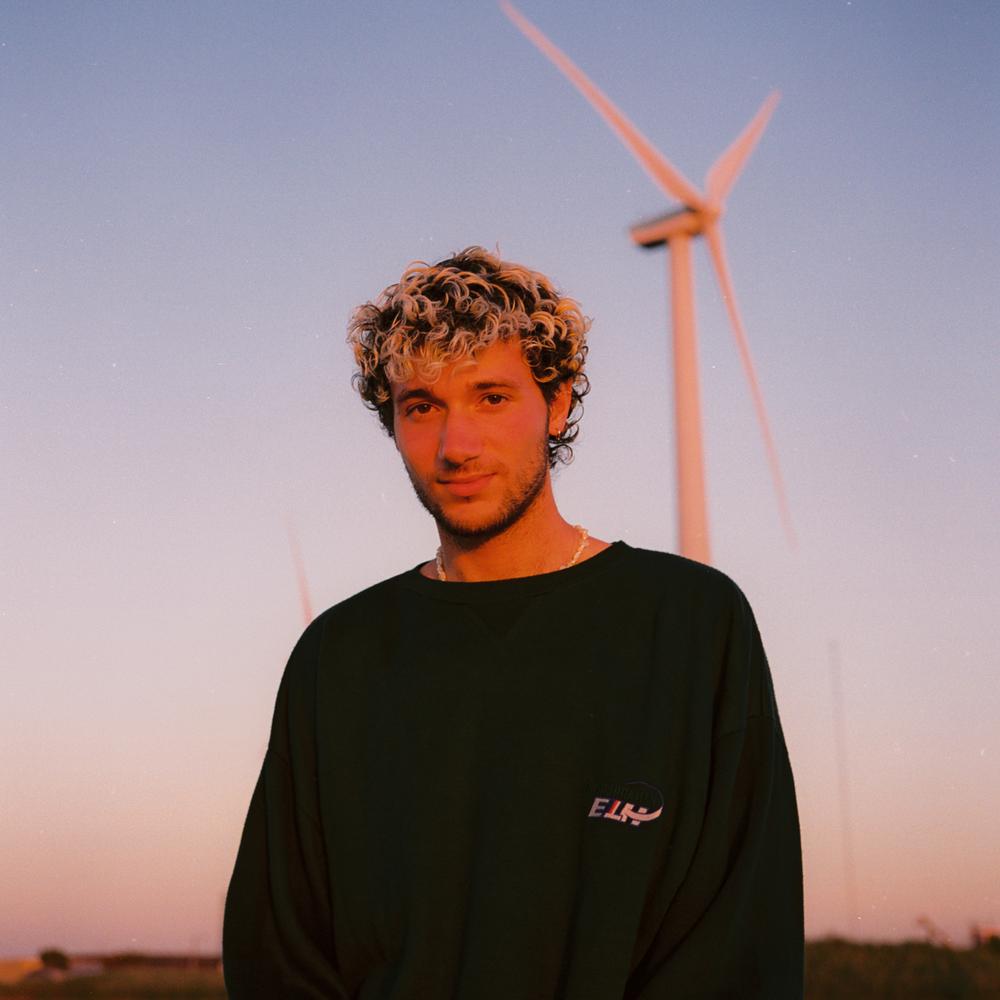 Jeremy Zucker Official Tiktok Music - List Of Songs And Albums By ...