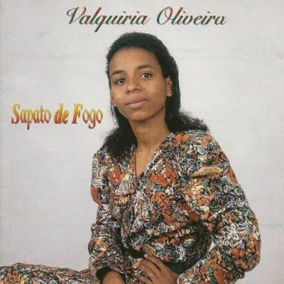 Sapato de Fogo By Valquíria Oliveira's cover