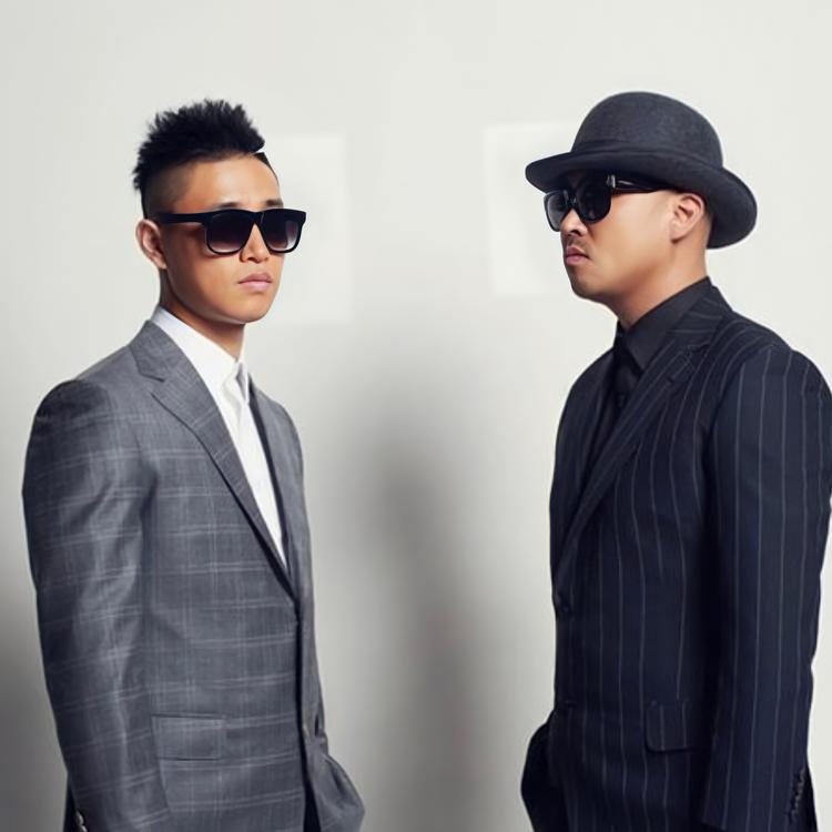 Leessang's avatar image