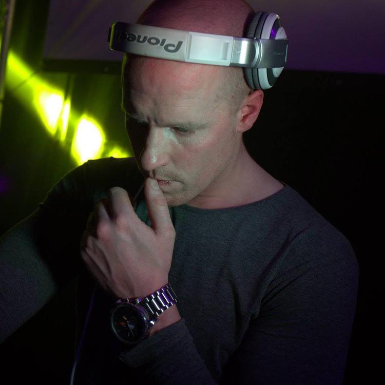 DJ Flash's avatar image