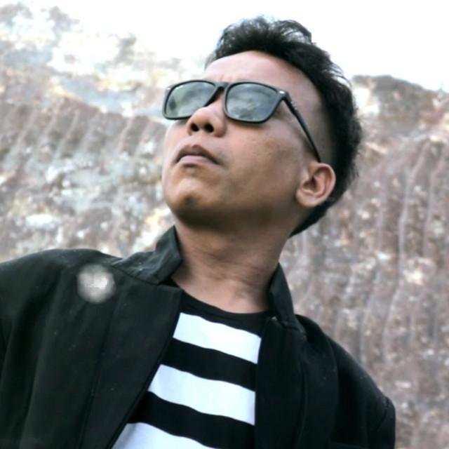 Viktor AJ's avatar image