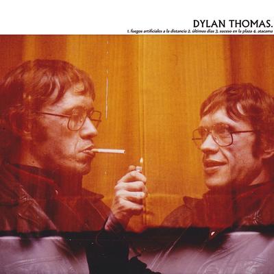 Fuegos Artificiales a la Distancia By Dylan Thomas.'s cover