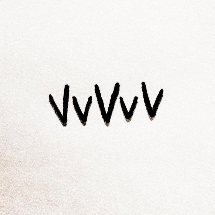 VvVvV's avatar image