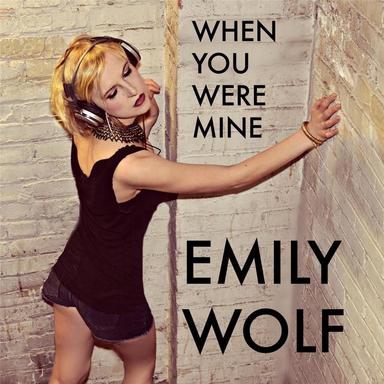 Emily Wolf's avatar image